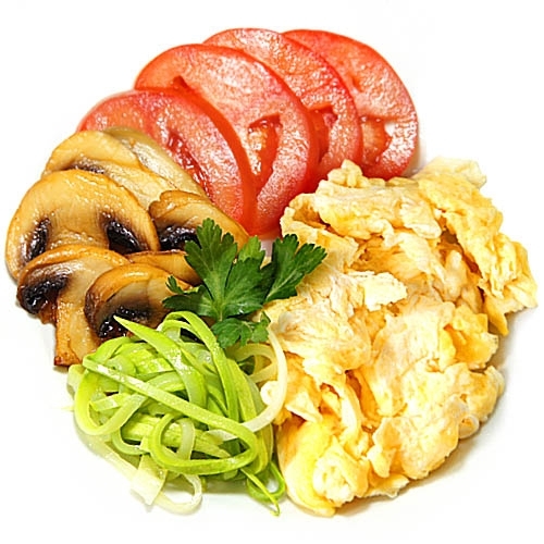 Бранч скрэмбл с овощами