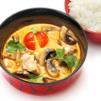 Суп Том Ям с курицей