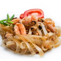 Лапша с креветками, овощами и карри Лапша с креветками, овощами и карри